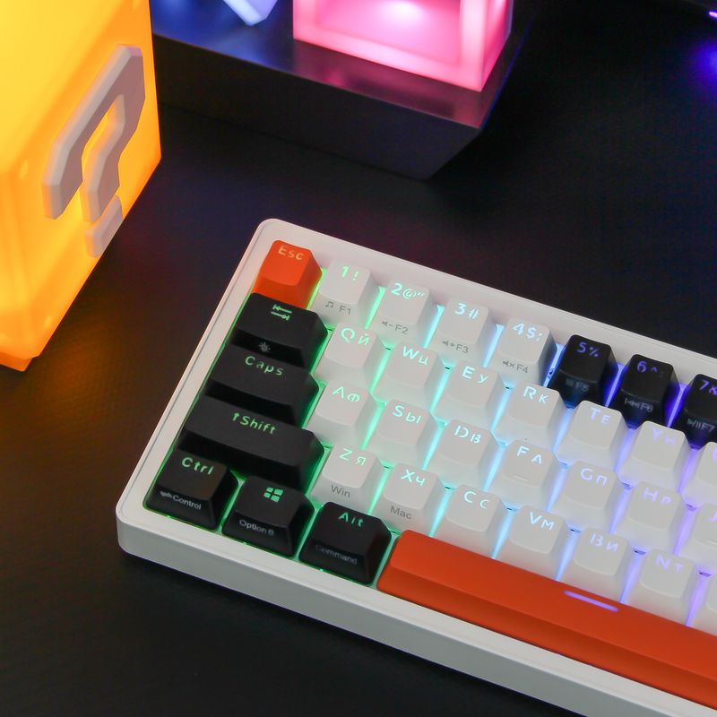 Tastiera meccanica wireless Bluetooth ZA68 transfrontaliera russa per giochi, tastiera russa personalizzata RGB a tre modalità sostituibile a caldo_voghion.com