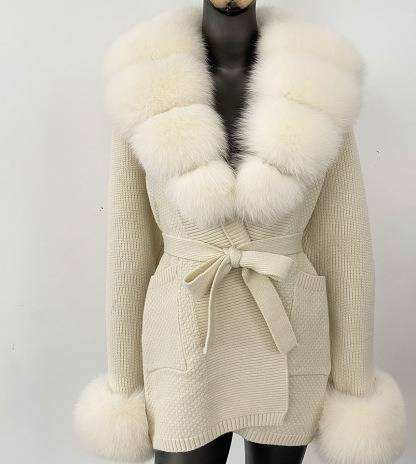 Luxuriöser Cardigan mit Fuchspelzkragen für Damen – Übergroßer Strickpullovermantel im mittellangen Bademantelstil_voghion.com