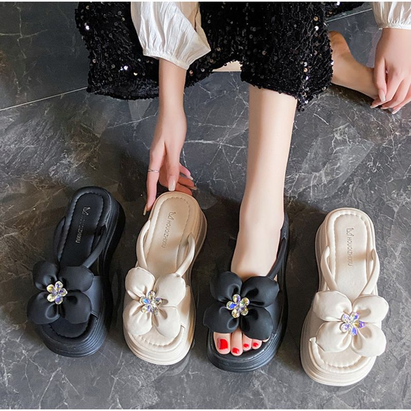 Chinelos Plataforma Femininos 2024 Novo Verão Use Um Alto Senso de Moda Com Sapatos de Praia Para Sair Para Aumentar as Sandálias_voghion.com