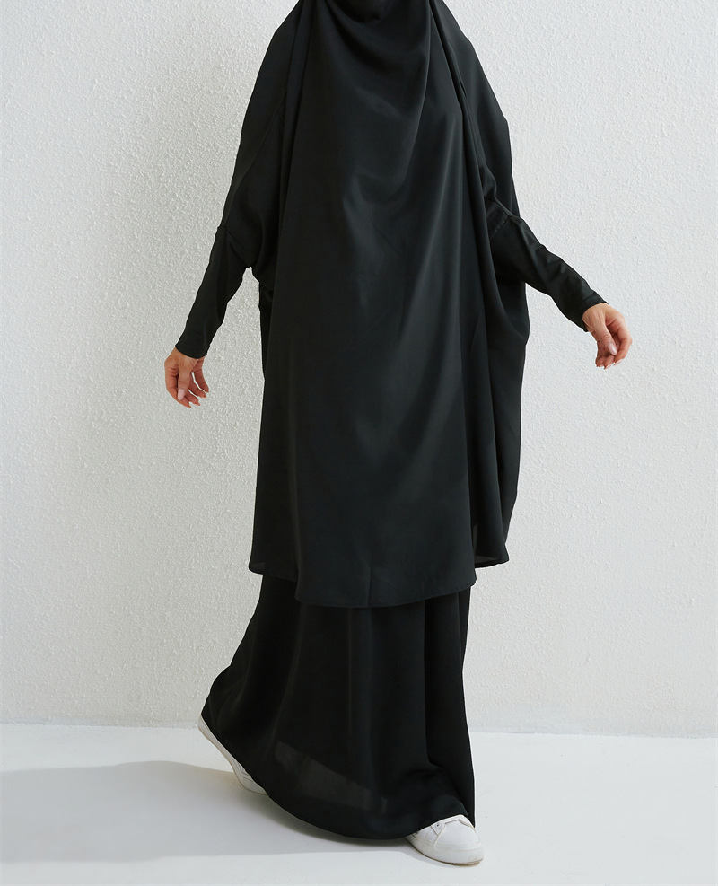 Dammekleeder Abaya Kostüm aus dem Mëttleren Osten_voghion.com