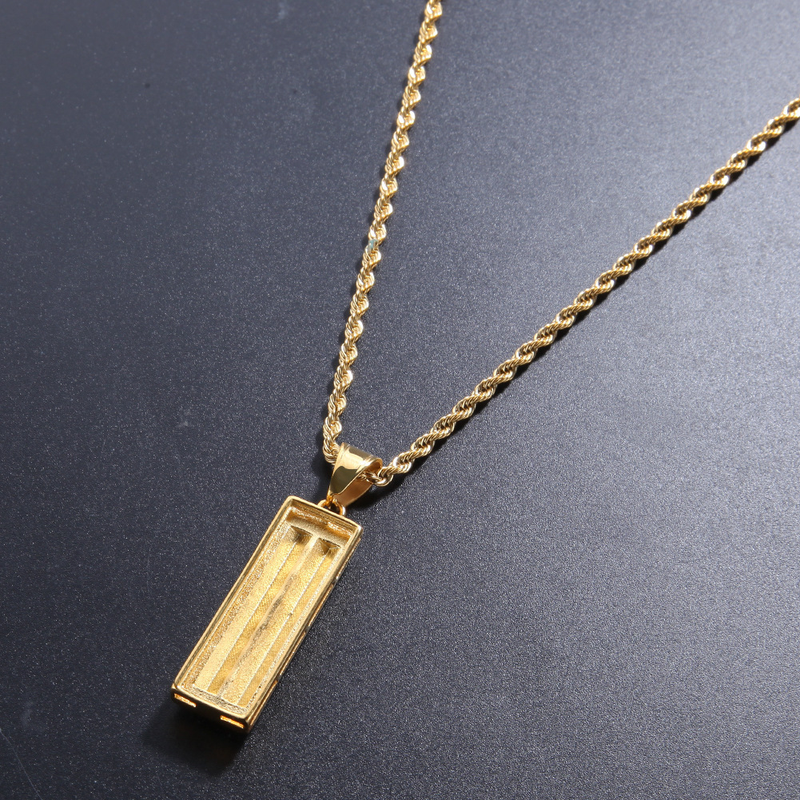 Men And Women's Jewelry - Hip Hop Stainless Steel Cross Pendant Necklace With 24-Inch Twisted Chain, Unique Gothic Design For Trendy Streetwear Look_voghion.com