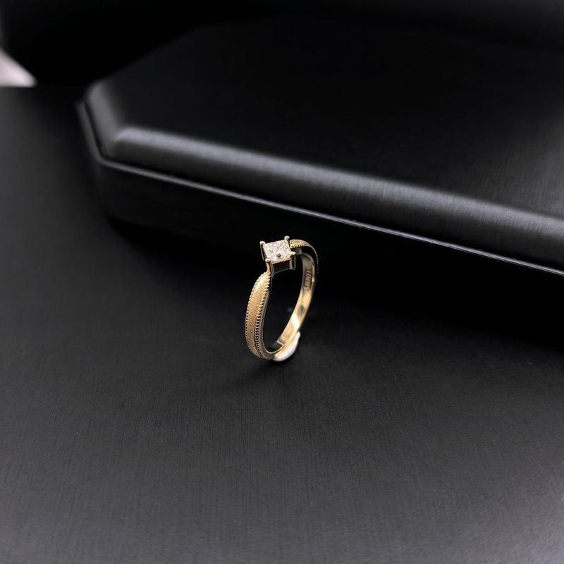 Middle Aged Jewelry Princess Square Diamond Brushed Ring Female Niche Design S Pure Silver Plated With Thick Gold_voghion.com