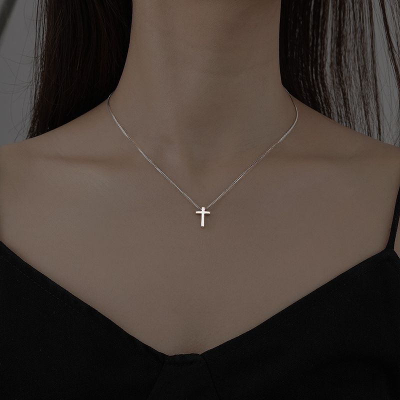 Heißer Verkauf Perle Kreative Süße Kühlen Dunklen Stil Kreuz Anhänger Schlüsselbein Kette Halskette_voghion.com