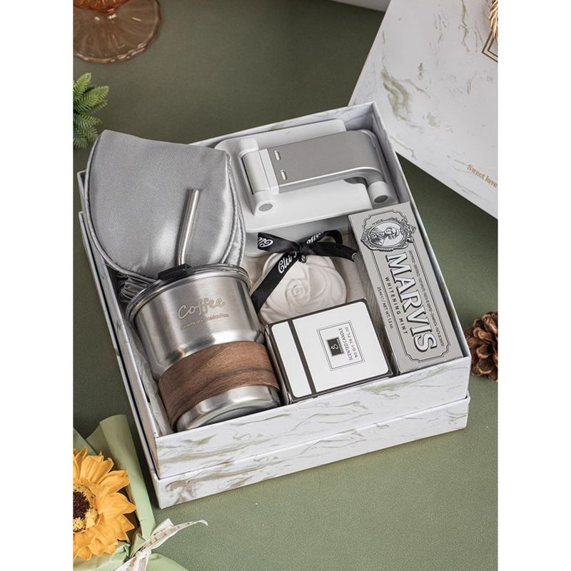 Cadouri pentru bunăstare ale companiei: Întreprinderile oferă angajaților suveniruri de afaceri, seturi practice de cadouri și cadouri de lux._voghion.com