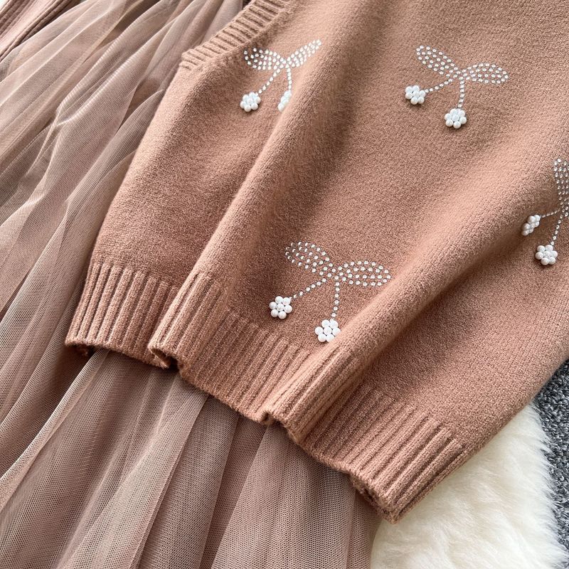 Armure architecturale en tricot – Gilet en maille losange + Robe à manches épissées (Blanc/Abricot/Noir/Marron) | Taille unique | Silhouette Neo-Femme Power_voghion.com