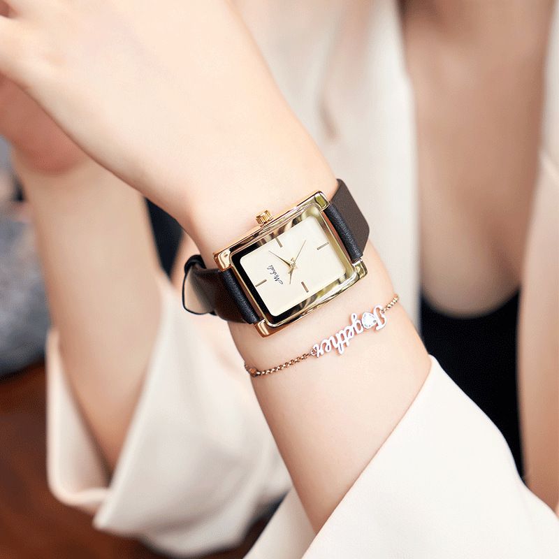 Women's Watches Simple Temperament Small Square Watch Black Gold Belt Quartz Watch_voghion.com