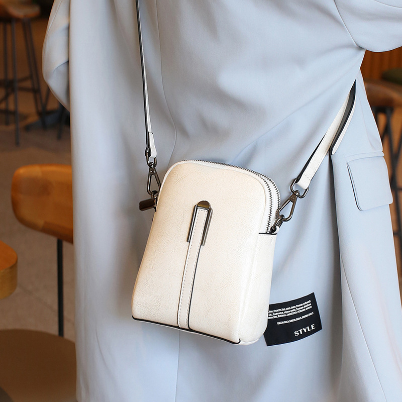 Piccola per le donne 2025 Nuova borsa a tracolla alla moda versatile in vera pelle da donna_voghion.com