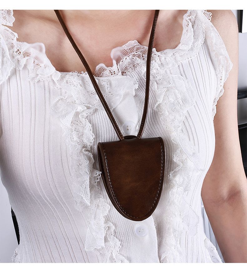 Borsa da donna intrecciata a mano: borsa a tracolla in similpelle, borsa da spiaggia media, borsa a tracolla intrecciata fatta a mano con tasca sottobraccio_voghion.com