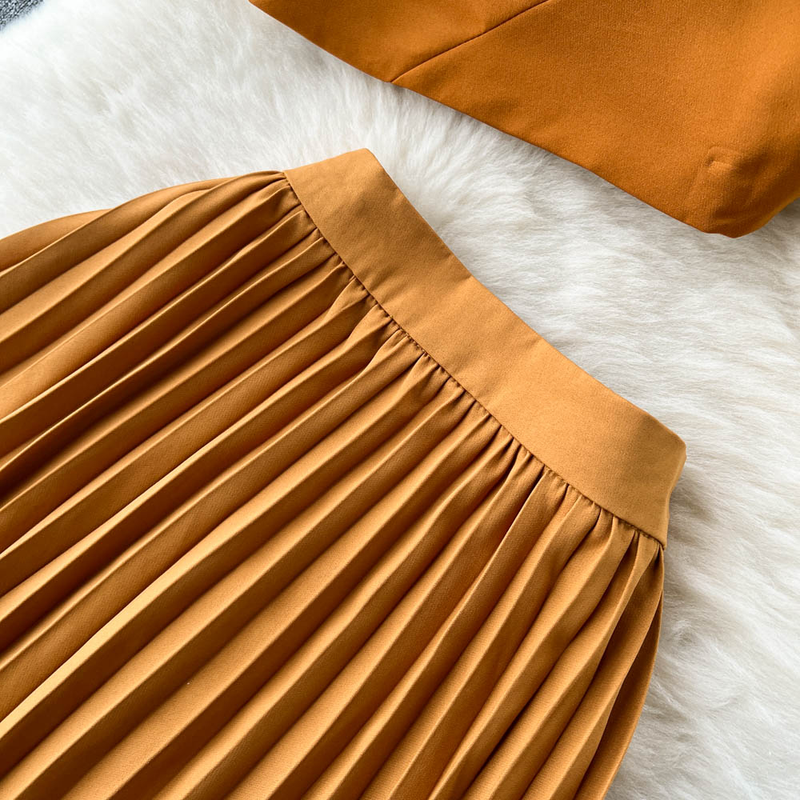 Women's Summer Contrasting Color Tube Top, Irregular Pleated Skirt, Trendy_voghion.com