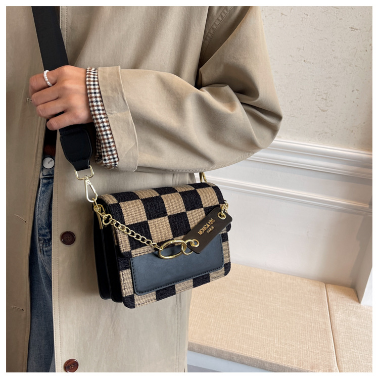 Avansat elegant mic pentru femei în primăvara/vara 2024, noua geantă crossbody versatilă la modă, super populară și_voghion.com