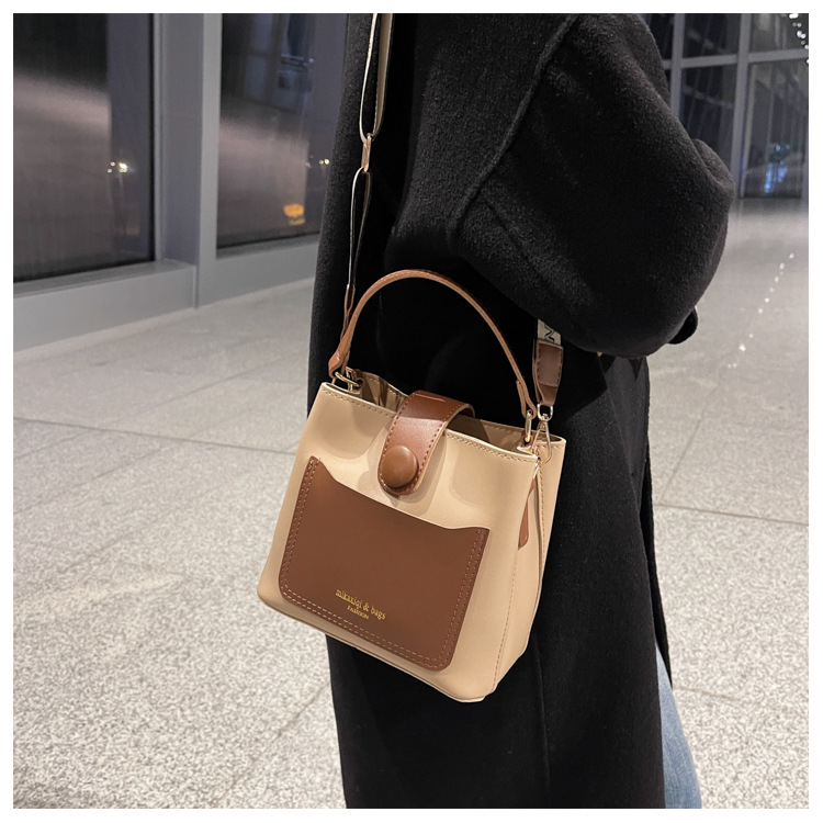 Nischenmode Handheld-Schultertaschen für Damen in Europa und den USA Trend Crossbody Hitched Retro Bucket Bag_voghion.com