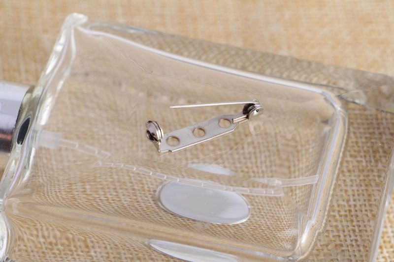 2.5CM-3.8CM Copper Iron Metal Safety Pin With Lock Buckle Brooch_voghion.com