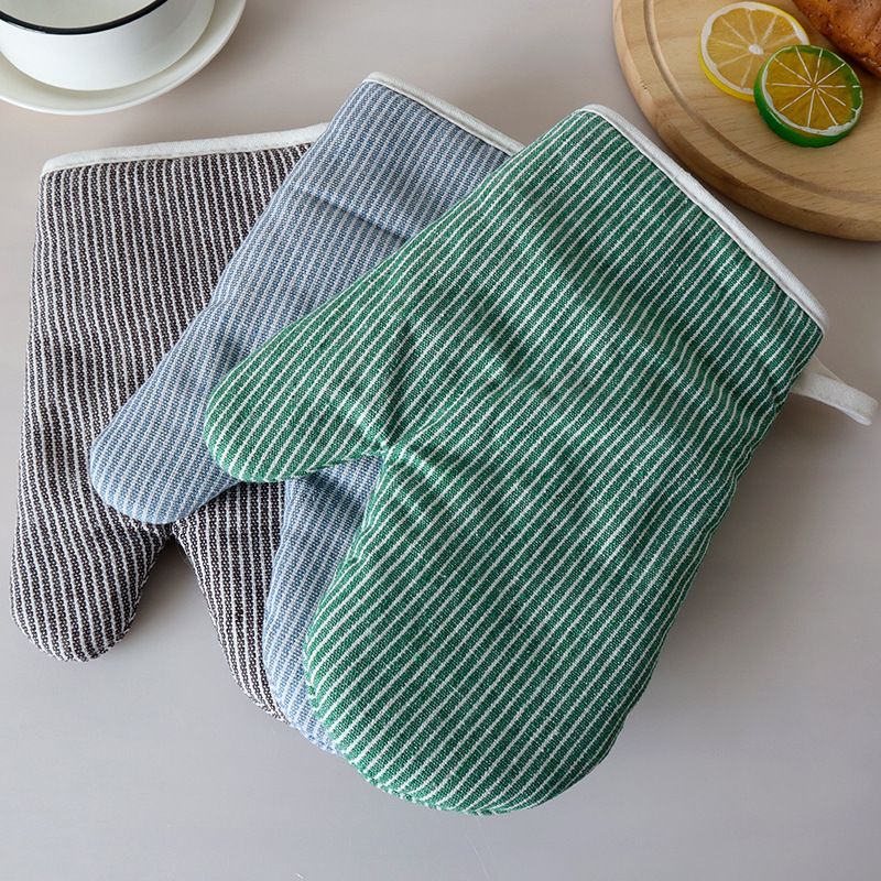 Japanese Style High Temperature Resistant Heat Insulation Household Microwave Baking Oven Gloves Support Labeling And_voghion.com