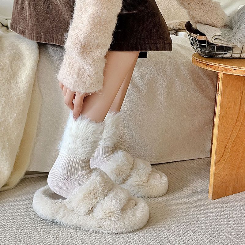 2025 - Calzini pelosi per abbigliamento esterno autunnale e invernale da donna, abbinati a scarpe Burken e calzini a metà polpaccio_voghion.com