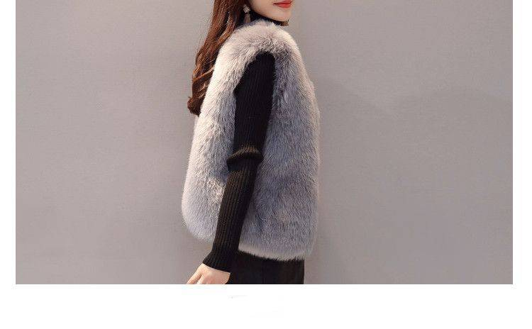 Gilet matelassé en fausse fourrure pour femme – Doudoune courte sans manches au toucher velours luxueux (S-2XL) – Vêtement d'extérieur gris élégant pour superposer les vêtements d'hiver_voghion.com