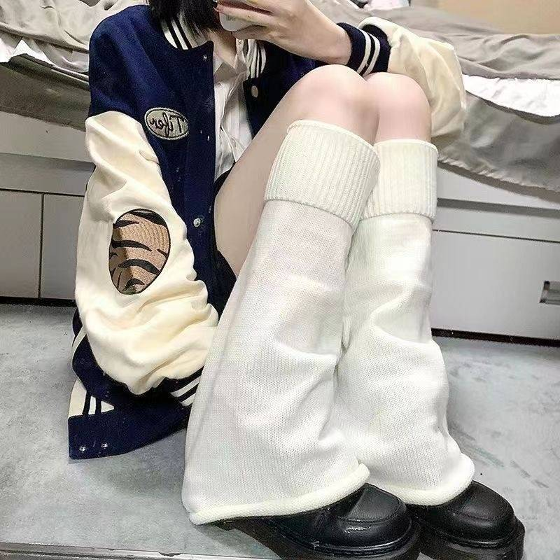 Harajuku Niedliche ausgestellte gestrickte Beinwärmer Japanische Lange Studentin Weiß Jk Spice Lolita Kawaii Beinabdeckung Mode Mädchen Wadengamaschen_voghion.com