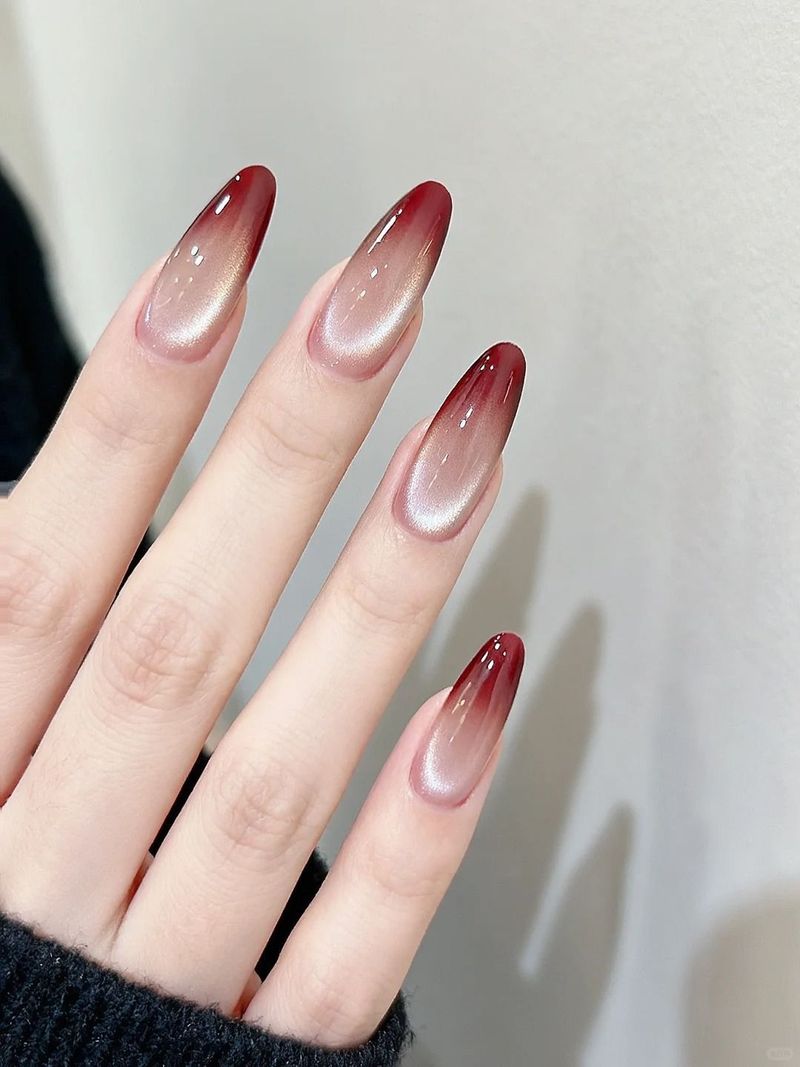 Black Tea Pure Handmade Autumn Winter Red Temperament Cat Eye Ins Whitening Gradient High-end Nail Wear_voghion.com
