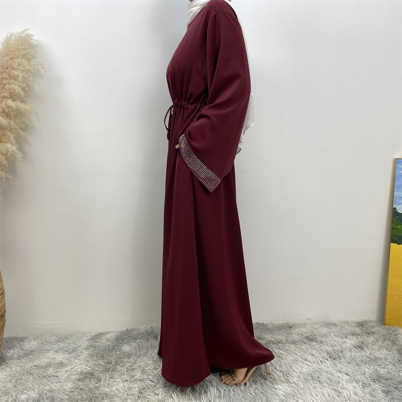 Ramadan moslim vrouw jurk vooraan rits verborgen riem Dubai abaya mouwen met zilveren rand ontwerp Marokkaanse kaftan koninklijke vrouwen rood_voghion.com