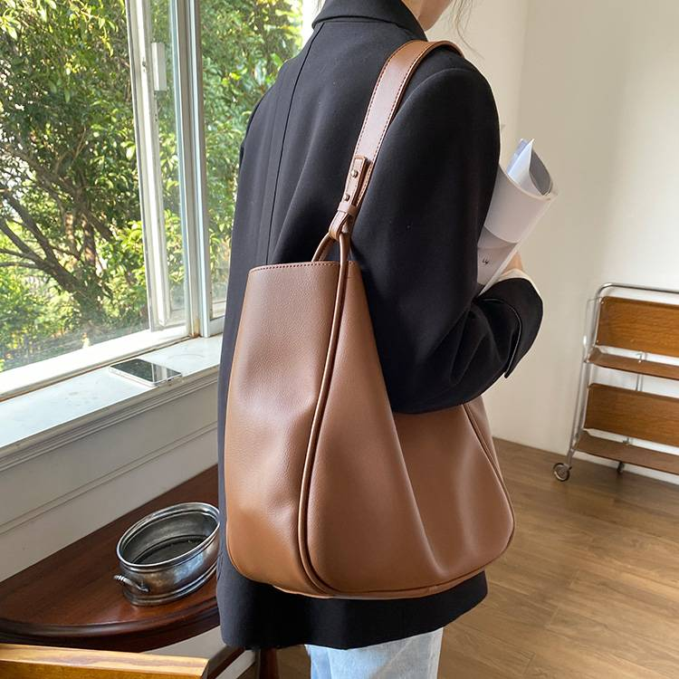 VINEY Tote Bag 2025 New Casual Commuter Bag Large Capacity European And American High-end Shoulder Underarm Bag_voghion.com