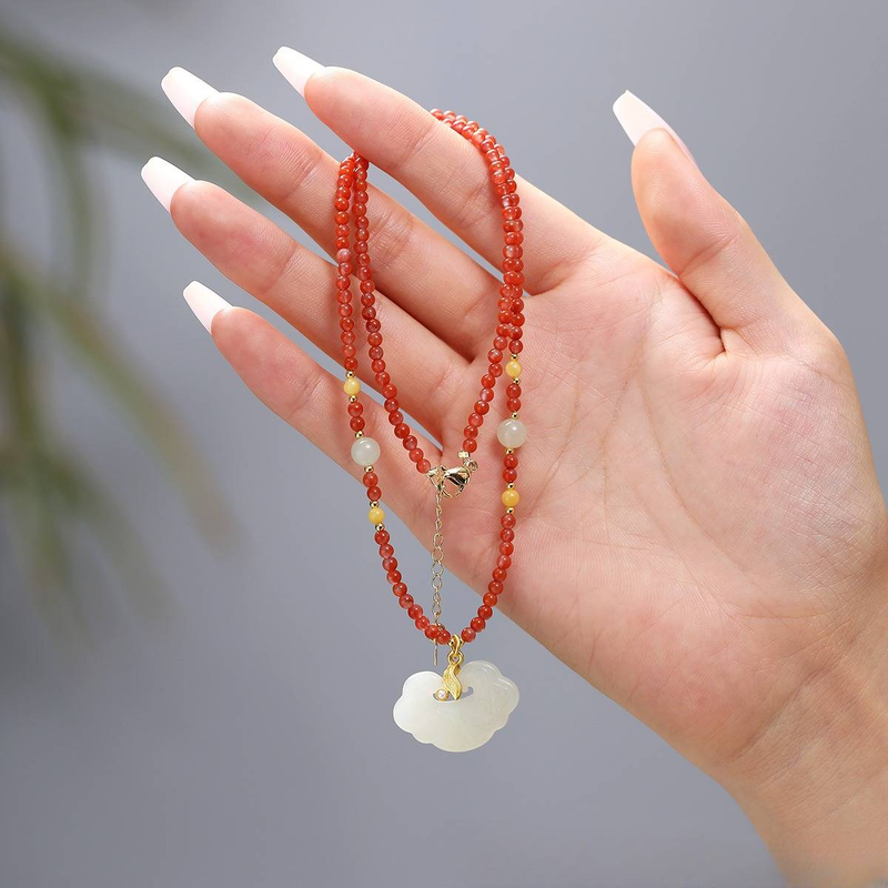 Kettenhalsketten Natürlicher Kristall und Nephrit Jade Ruyi Lock Halskette Nanhong Rosenkranz Echtes Gold Kleidung Alle Match High End Schlüsselbeinkette_voghion.com