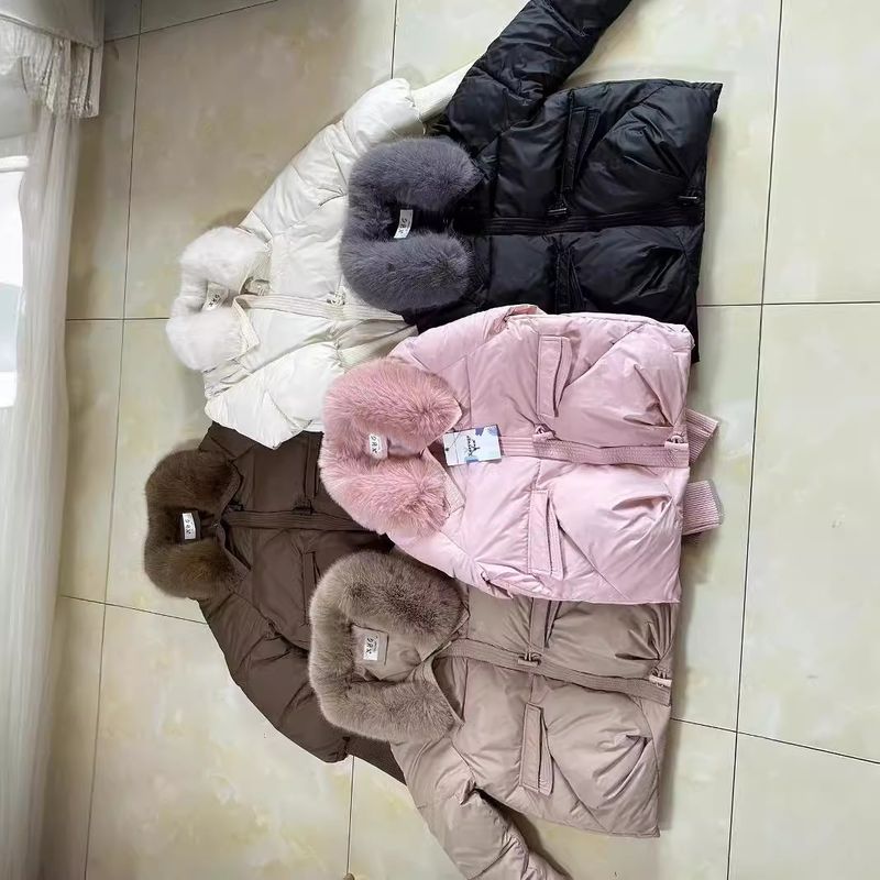 Damen Kurze Pufferjacke Winter Modischer Steppmantel Mit Kunstpelzkragen Für Kleine Größen_voghion.com