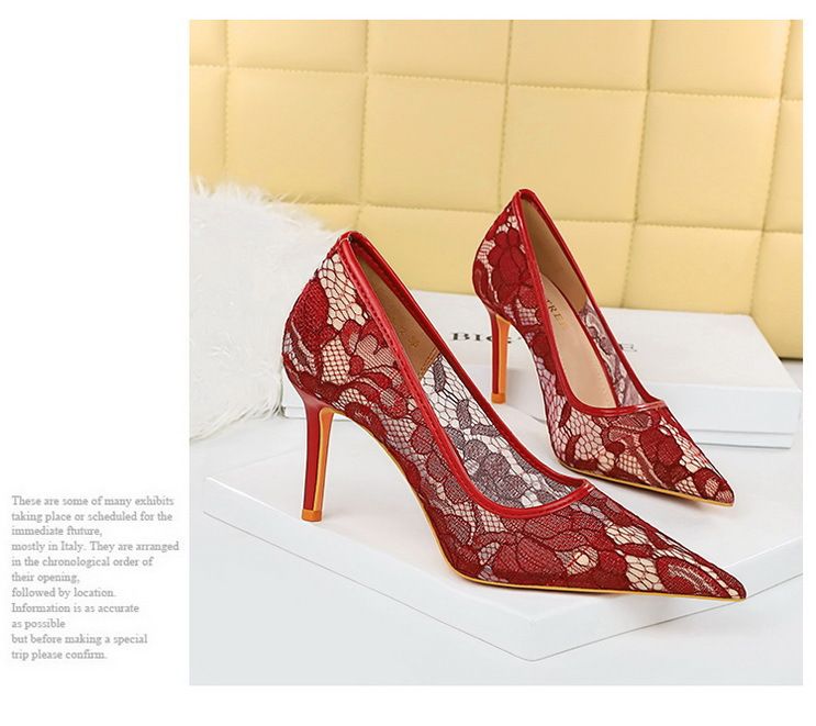 Banquet women's shoes slim high heels shallow mouth pointed stilettos high heels mesh hollow lace high heels single shoes_voghion.com