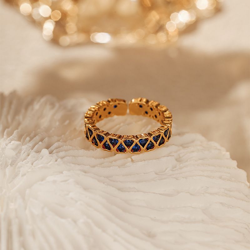 Anello di lusso leggero in zircone, vero oro galvanizzato, colore che preserva la trama del metallo, anello retrò francese, temperamento attivo, anello turchese_voghion.com