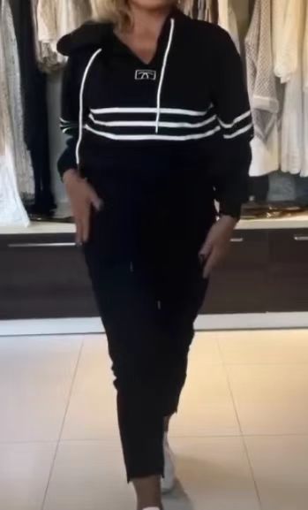 Kadın Giyim Sonbahar Yeni Moda Renk Eşleşen Kapşonlu Uzun Kollu Sweatshirt Rahat Pantolon Spor İki Parça Takım Elbise Kadınlar İçin_voghion.com