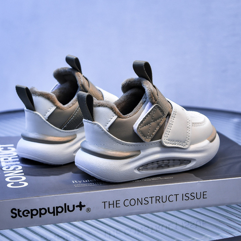 Koreanische Version der neuen Kindermode-Sportschuhe mit weichen Sohlen für Frühling und Herbst, Online-Berühmtheiten für Freizeitschuhe für Mädchen._voghion.com