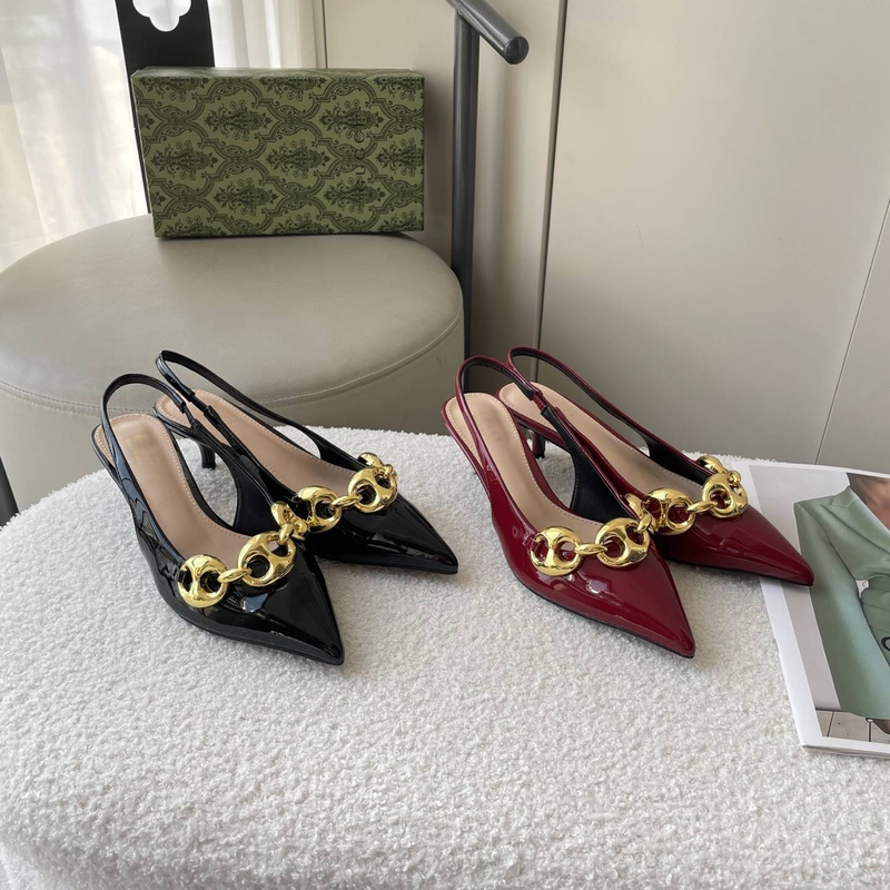 Kolekce jaro/léto s sandály na vysokém podpatku se čtvercovou přezkou_voghion.com