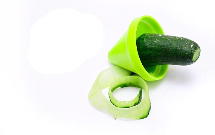 Keuken multifunctionele versnipperaar spiraal versnipperaar/rasp groente schil en trekmachine groente snijden en raspen_voghion.com