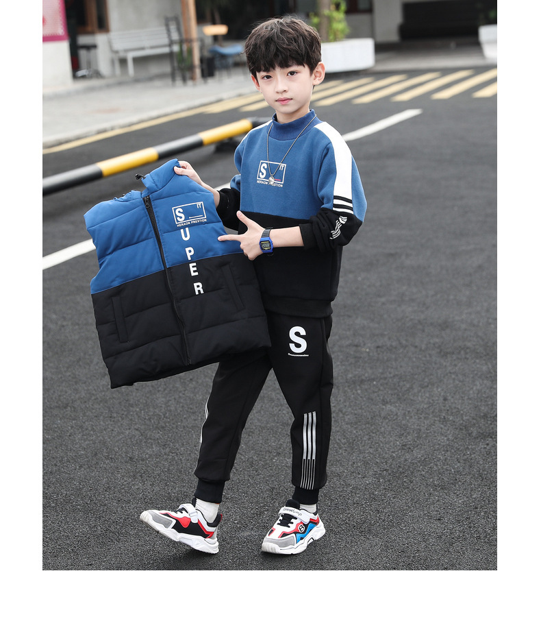 Kinderherfst- en winterjongensset Cuhk Kinderen Jongenswinterfleece verdikte capuchon Driedelige set Mode_voghion.com