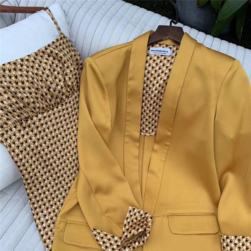 Dámská bunda Street Blasting Suit s malou podvazkovou sukní Design Sense dvoudílný oblek_voghion.com