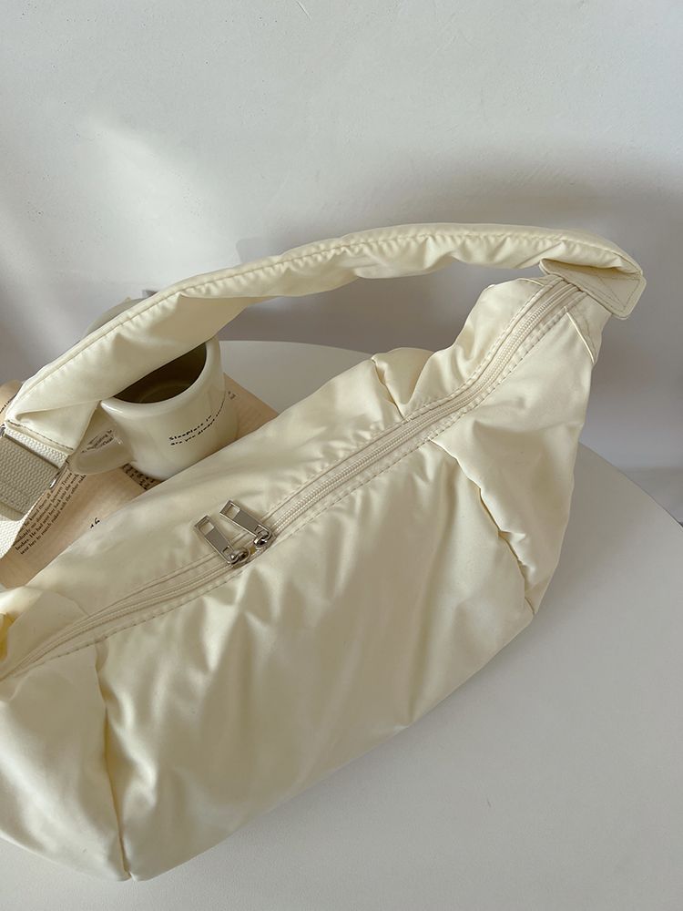 Crossbody für Damen im Herbst Winter 2024, neue Baumwoll-Freizeittasche, Daunenknödel, große Kapazität, einfach und_voghion.com