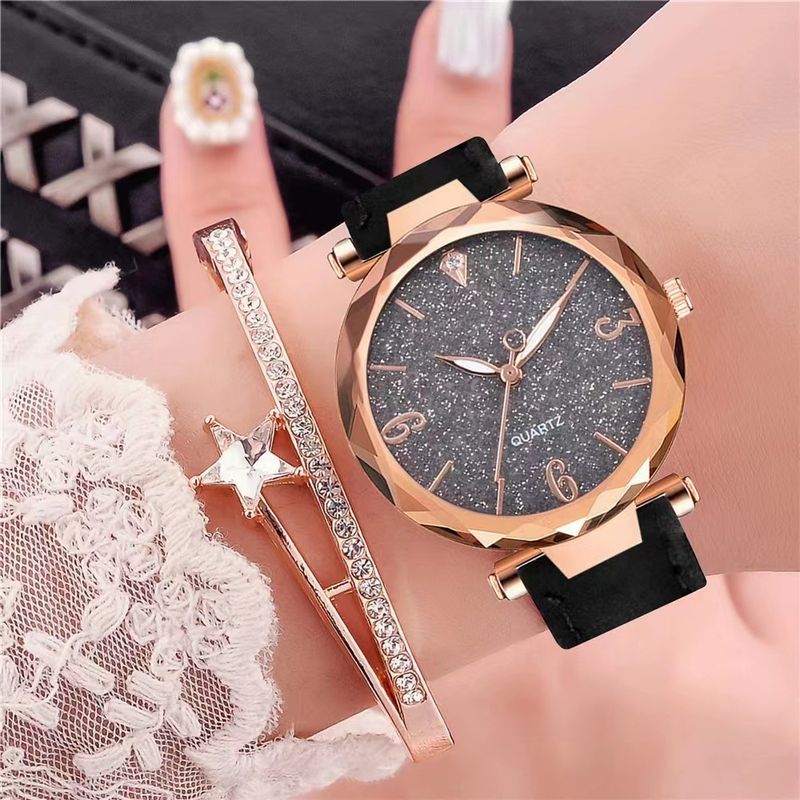 Orologio da donna in pelle con cinturino digitale in polvere d'argento, in vendita a caldo, set da due pezzi con bracciale a stella a cinque punte, orologio da donna al quarzo_voghion.com