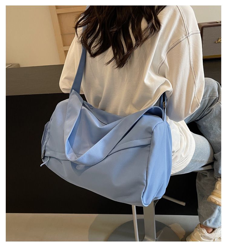 Sporty na świeżym powietrzu duża pojemność płócienna nowa lekka torba fitness na zewnątrz, modna i swobodna minimalistyczna torba typu crossbody_voghion.com