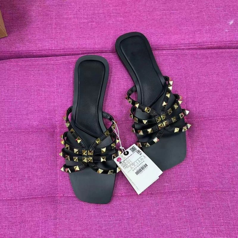 Pantofole da donna piatte borchiate alla moda e versatili_voghion.com