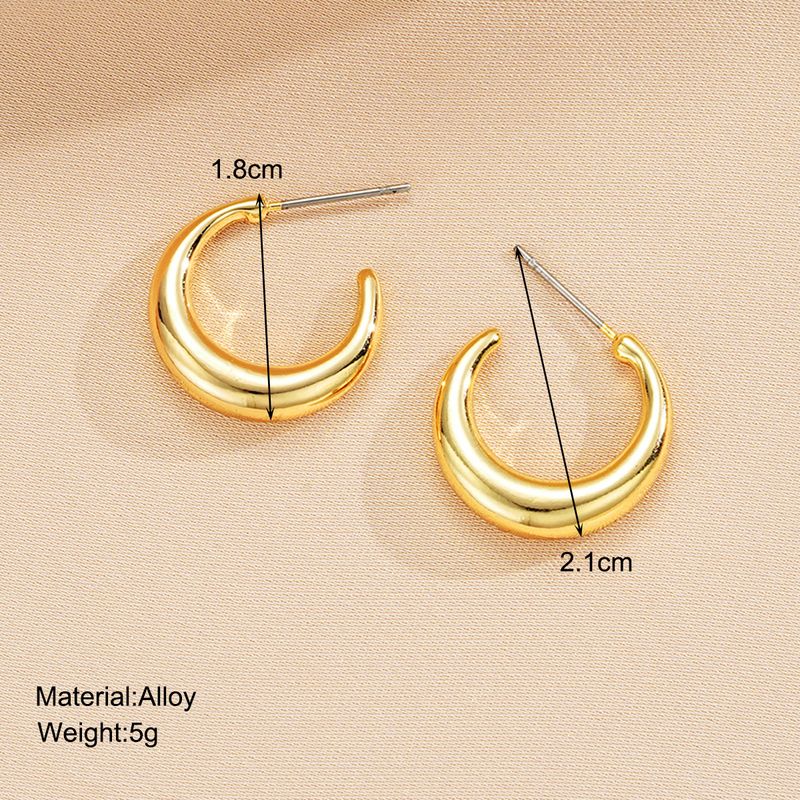 1 paire de manchettes d'oreilles élégantes en alliage de couleur unie avec étoile exagérée_voghion.com