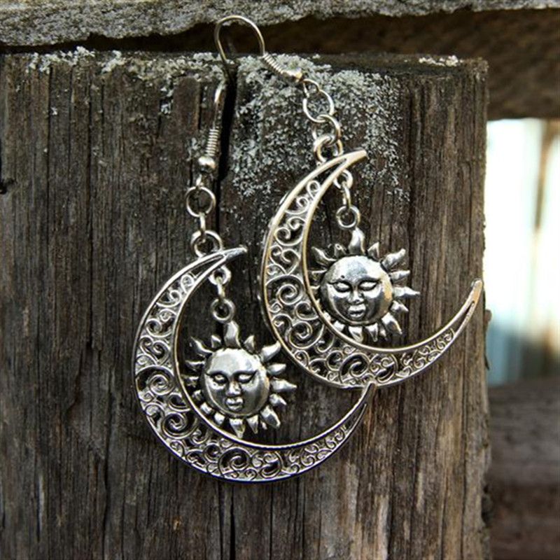 Stylish hollow moon smiley Sun earring personality simple hook earring_voghion.com