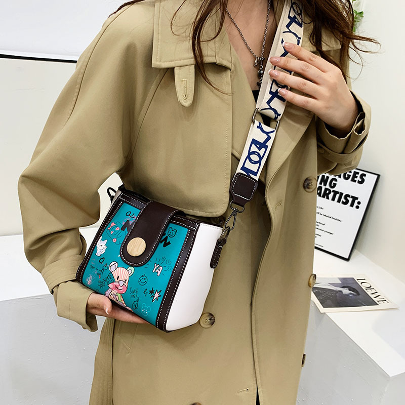 Borsa da donna alla moda a tracolla Graffiti con tracolla larga e nuova tendenza autunno e inverno_voghion.com