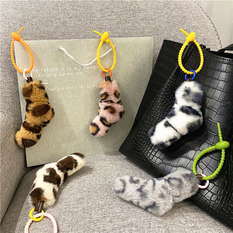 Taschenanhänger mit Leopardenmuster, Twist-Knoten, für Mädchen, modisch, kreativer Taschenanhänger, Auto-Schlüsselanhänger, Schultasche, süßes Plüsch-Telefongehäuse-Zubehör_voghion.com