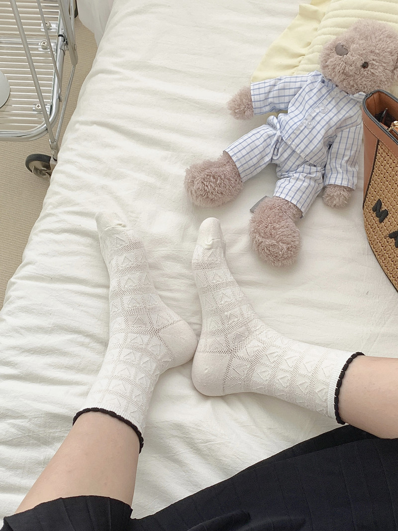 Women's & Men's Cotton Socks With Embossed Heart Design, Breathable Mid-Calf Socks For Daily Wear, Soft And Comfortable, All-Season Casual Socks_voghion.com