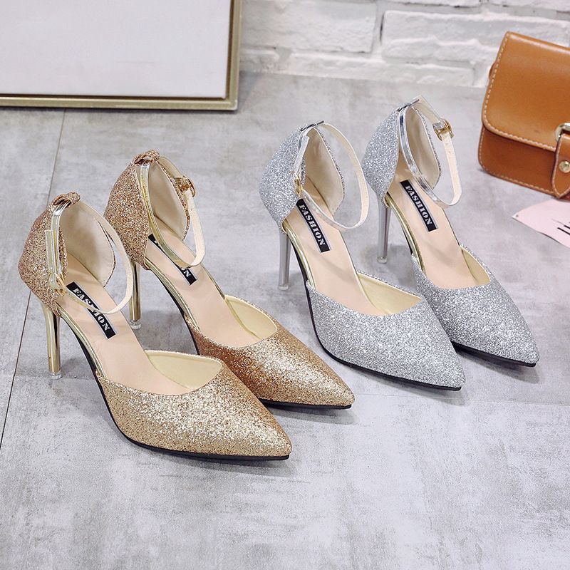 Scarpe col tacco alto cave con paillettes argento da donna, stiletto con fibbia a una parola con tacco a punta a forma di gatto, scarpe singole, abito da sposa, nuove scarpe da damigella d'onore_voghion.com
