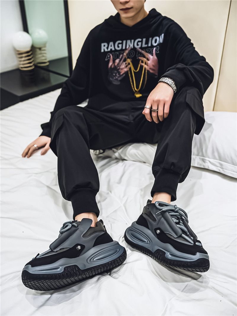 Scarpe da ginnastica alla moda da uomo in stile coreano, primavera e autunno 2025, con suola spessa, taglia grande45464748_voghion.com