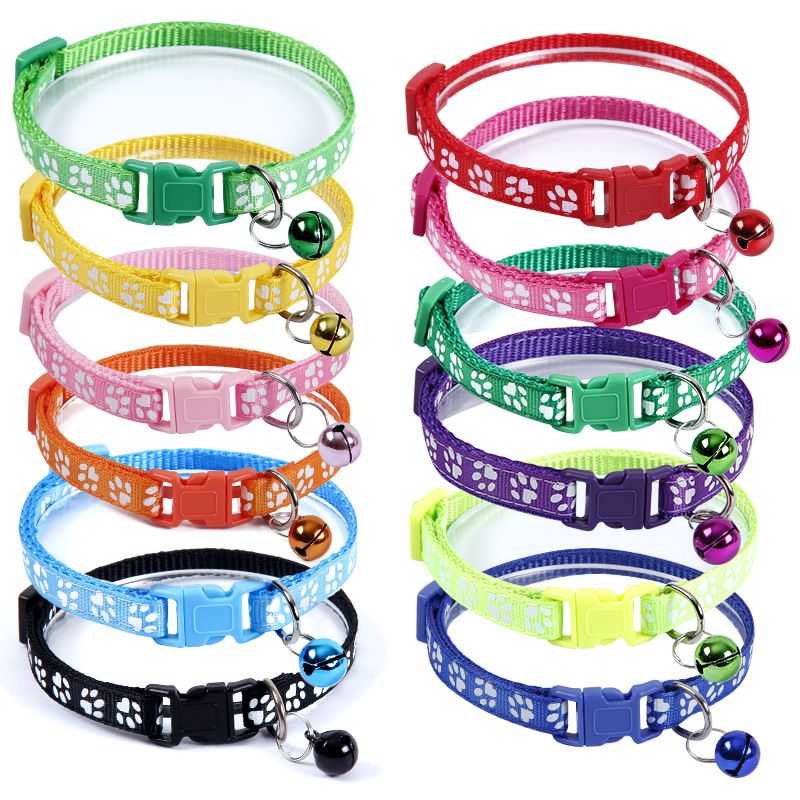 Collare per animali domestici con fascia per collo a forma di orsacchiotto e campana con impronta di piede_voghion.com