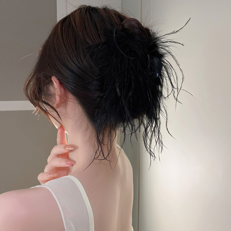 Otoño e Invierno Pinza para el Cabello de Avestruz Súper Inmortal Diseño Único Alto Sentido Estilo Instagram Clip de Agarre Pan Hair Shark Clip Accesorios para el Cabello de Mujer_voghion.com