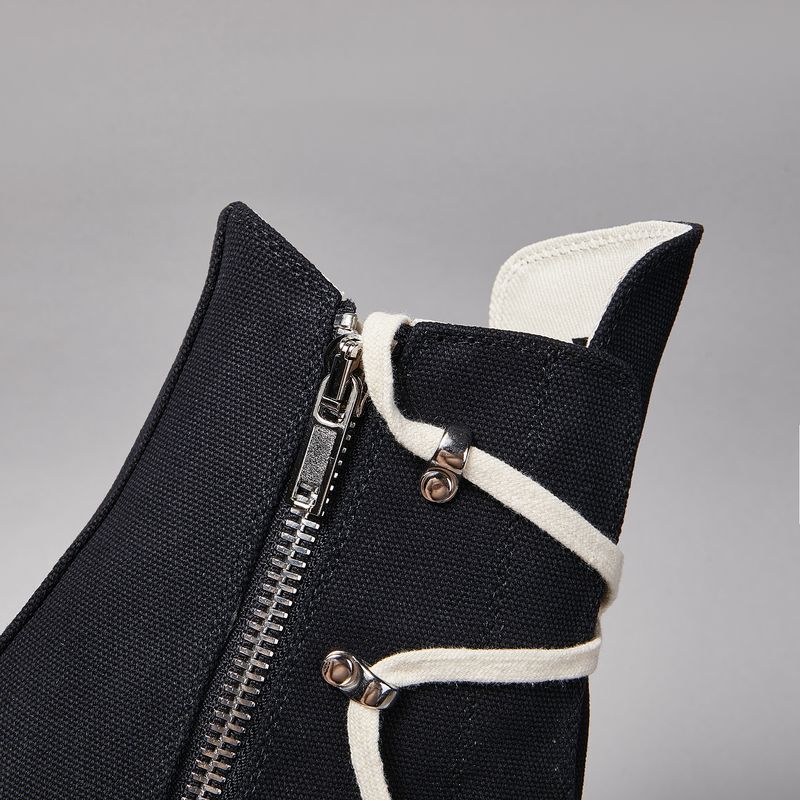 Tênis Owen masculino de lona preta com pentagrama clássico, da marca O-wen, com zíper e cano curto feminino._voghion.com