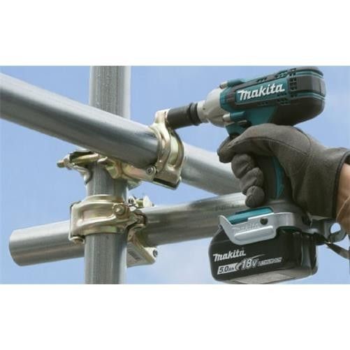 DTW190Z 18v CordlLXT 1/2' Impact Wrench Scaffolders + 9PC Socket Set_voghion.com