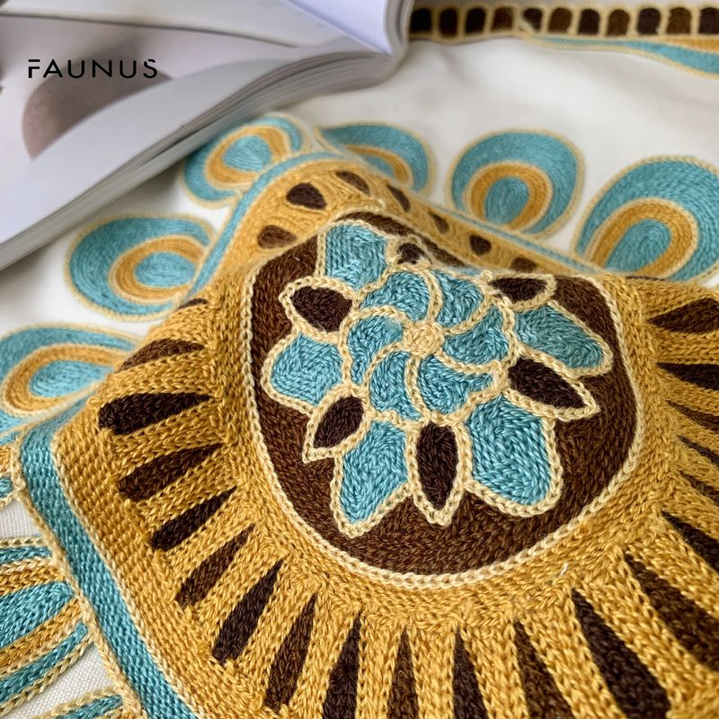 Floral Embossed Pillow Cover - 3D Ethnic Embroidery Cushion Case For Sofa (Boho Farmhouse Style Handmade Towel Washable Cotton Linen)_voghion.com