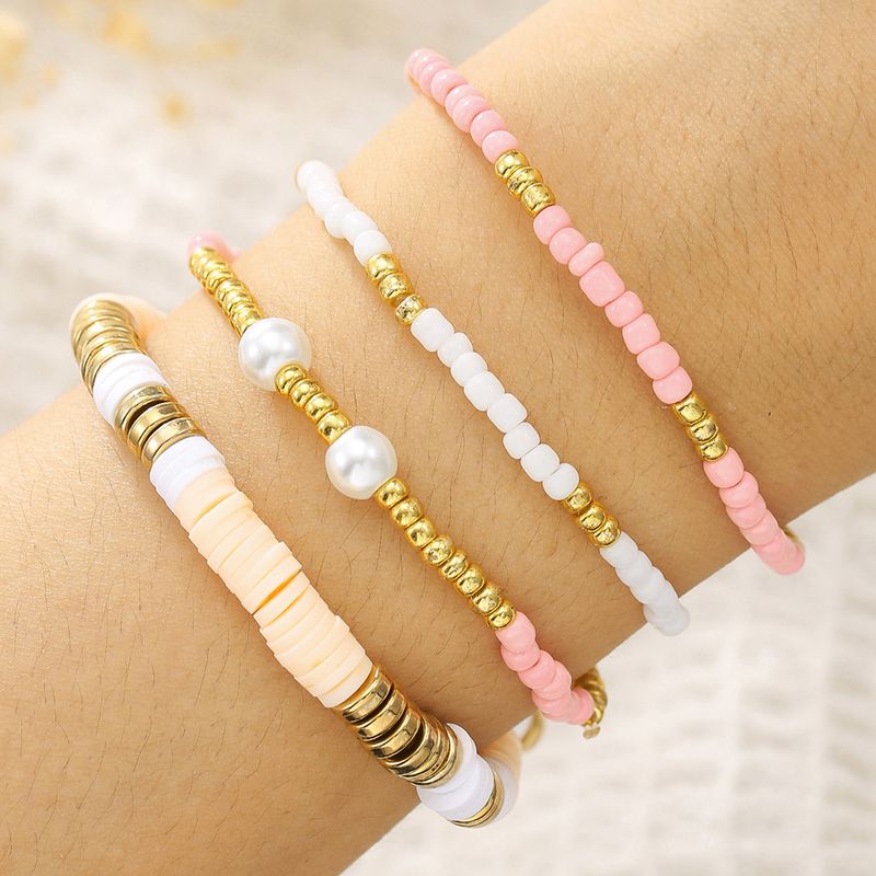 Women's Holiday Style Soft Clay Beaded Colorful Bracelet Set Bohemian Stacking Pearl Bracelet_voghion.com